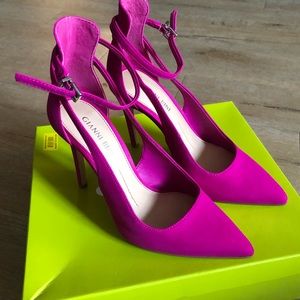 Gianni Bini fuchsia heels size 5.5 M